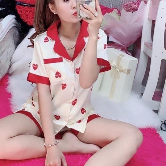 Clothes - Picture 2 of 2